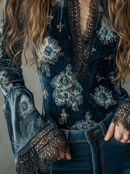 Azul · Blouse florale rétro avec manches évasées
