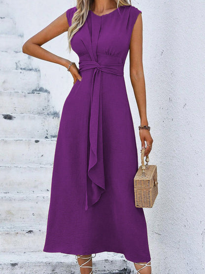 Claire · Robe midi sans manches à taille nouée