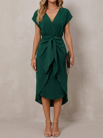 Odile · Robe midi à col en V et nœud à la taille