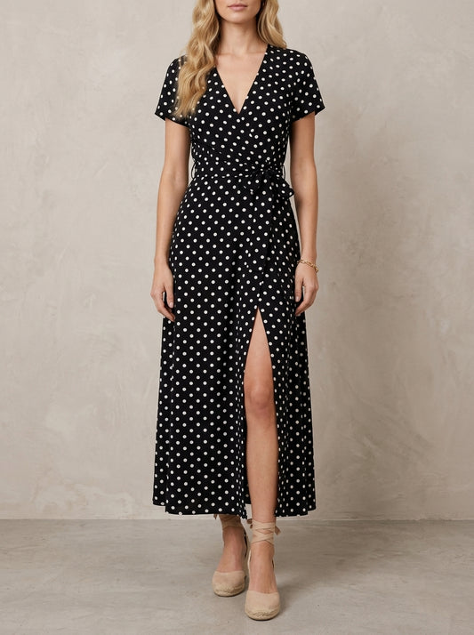 Béatrice · Robe maxi à pois et décolleté croisé