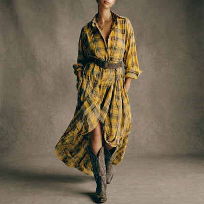 Avril | Robe chemise à carreaux avec ceinture