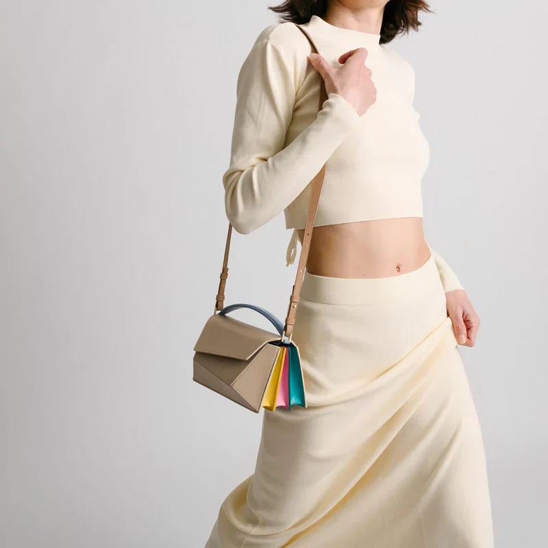 Petit Sac San