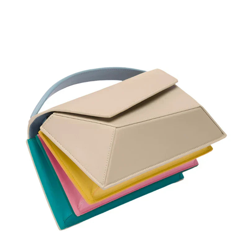 Petit Sac San