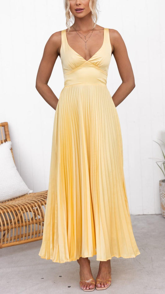 Malka™ | Robe longue plissée avec décolleté en V