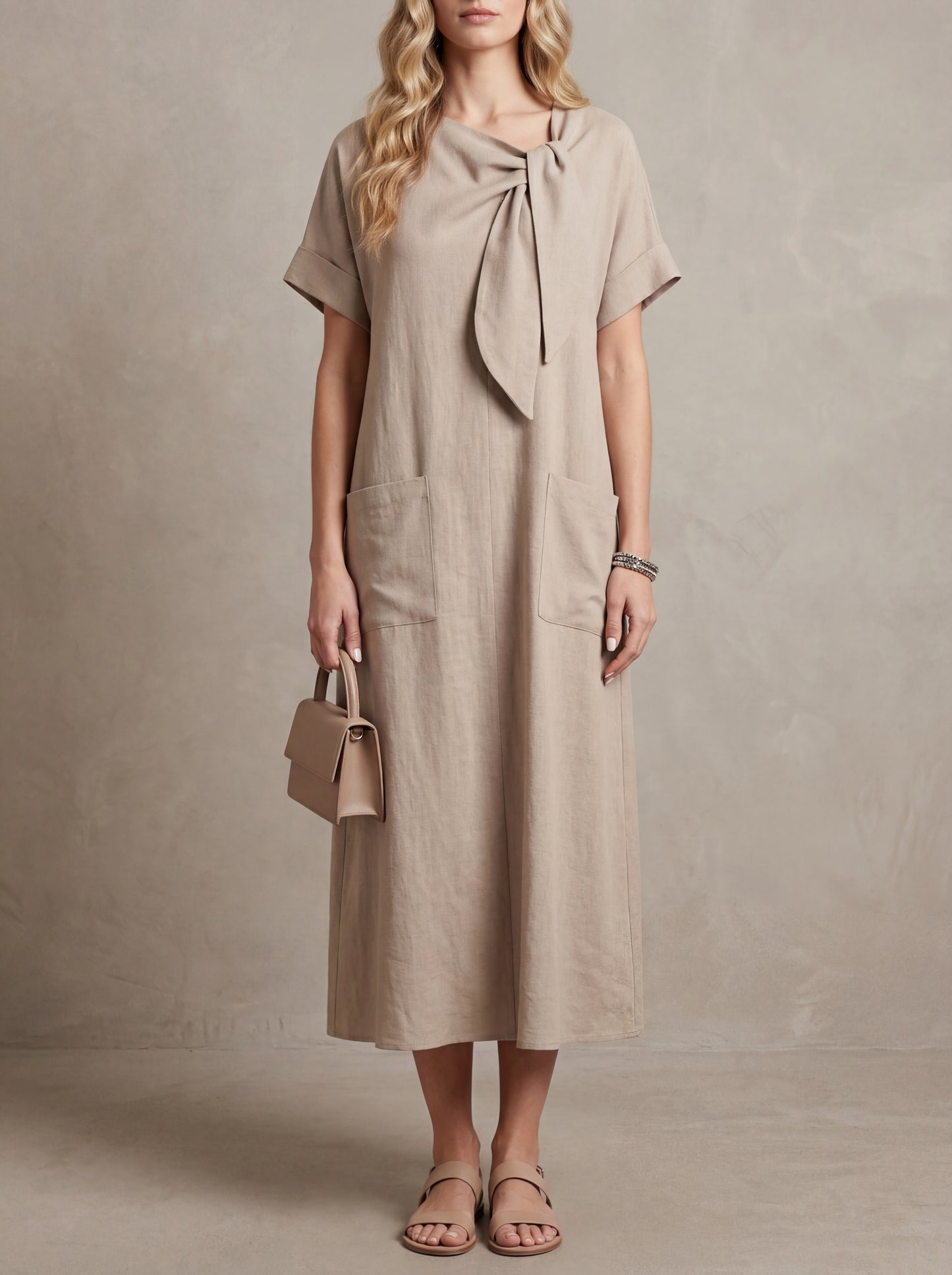 Paulette · Robe maxi nœud au col avec poches