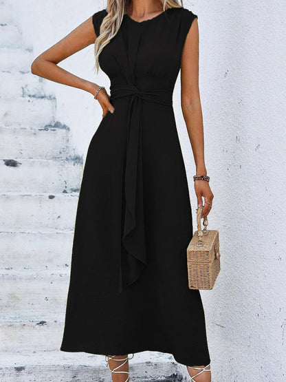 Claire · Robe midi sans manches à taille nouée