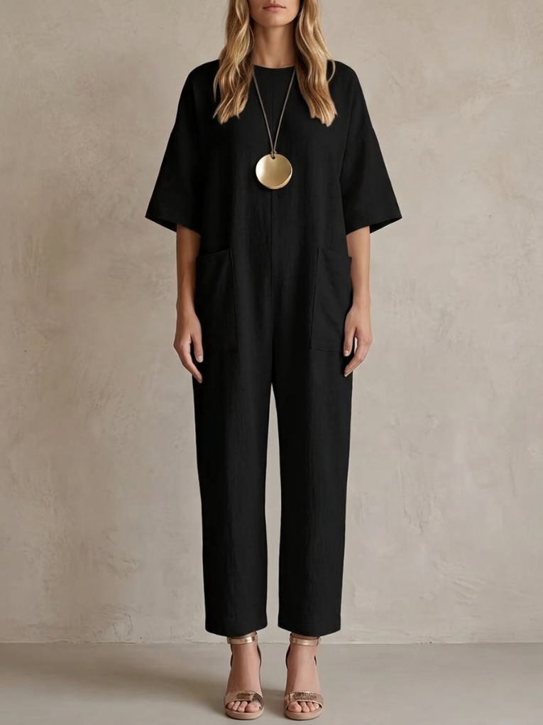 Monique · Salopette minimaliste col rond, pantalon droit et poches