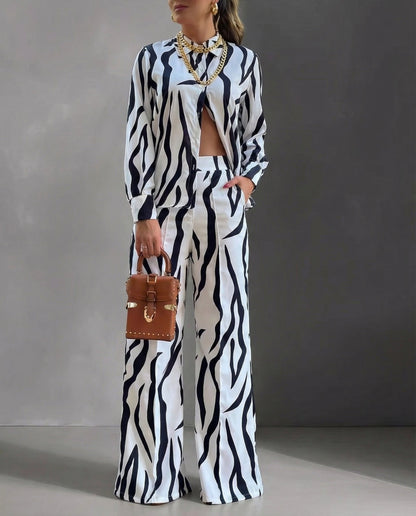 Beatriz · Ensemble décontracté avec chemise à fleurs et pantalon