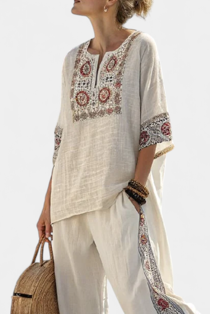 Tameric | Blouse Brodée et Pantalons Amples
