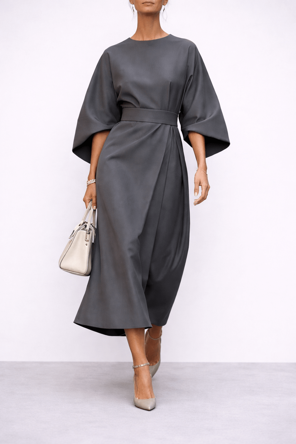 Lorraine™ | Robe longue ceinturée et raffinée