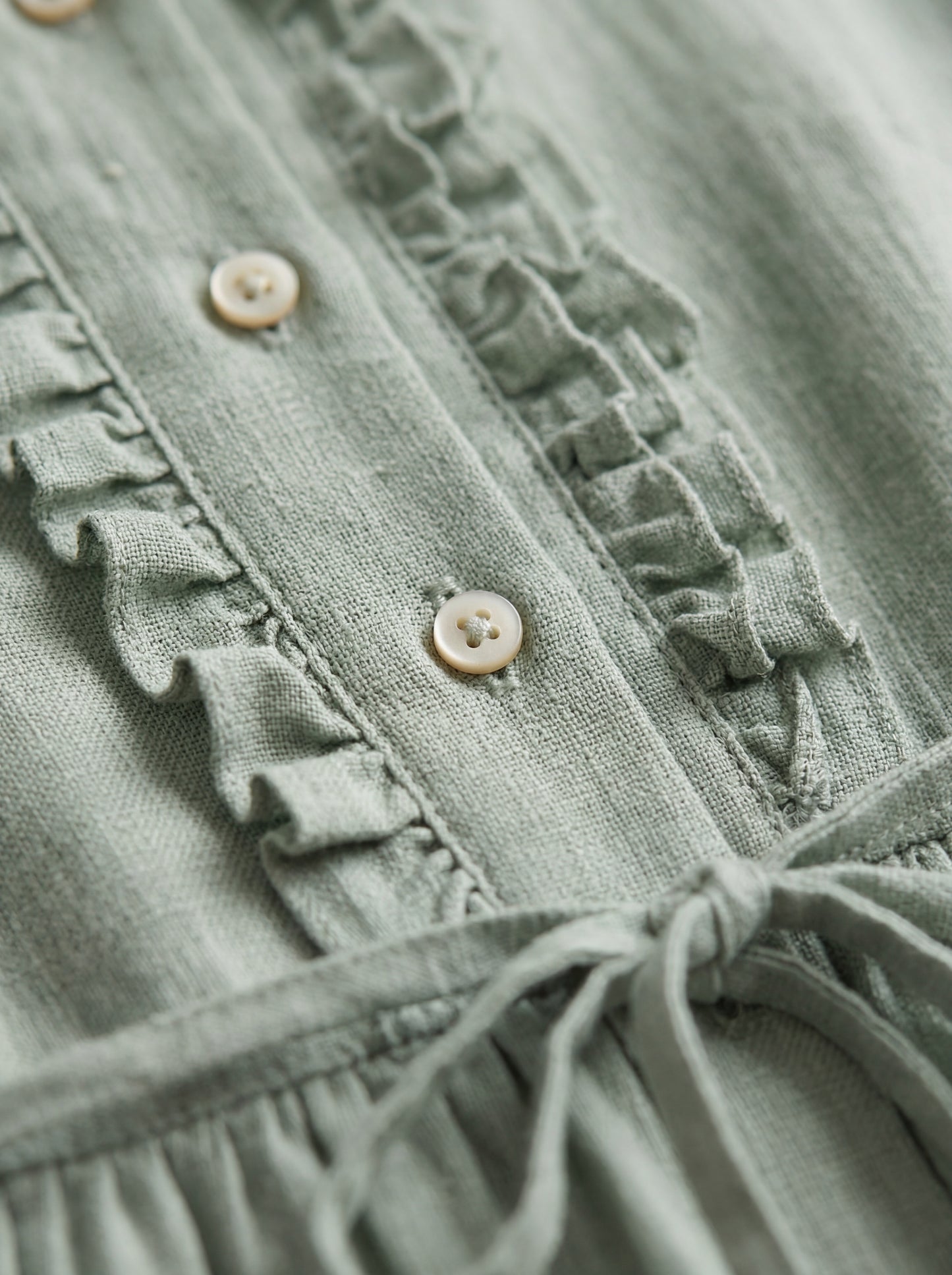 Odette · Robe mi-longue avec lace-up ajustable à la taille